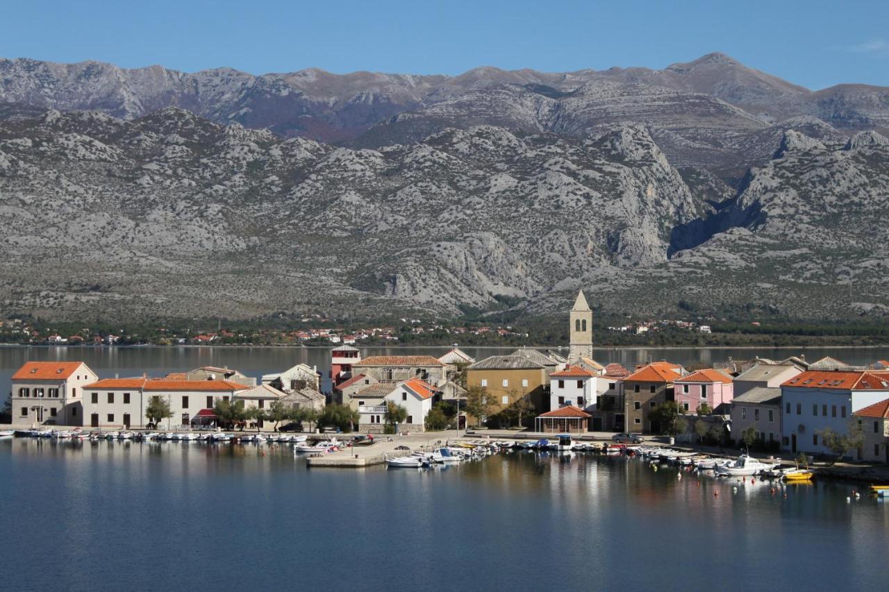 Apartments And Rooms By The Sea Vinjerac, Zadar - 3248 Exterior photo